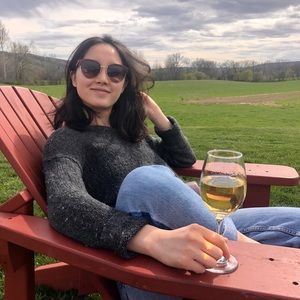 Meet your Posher, Hannah